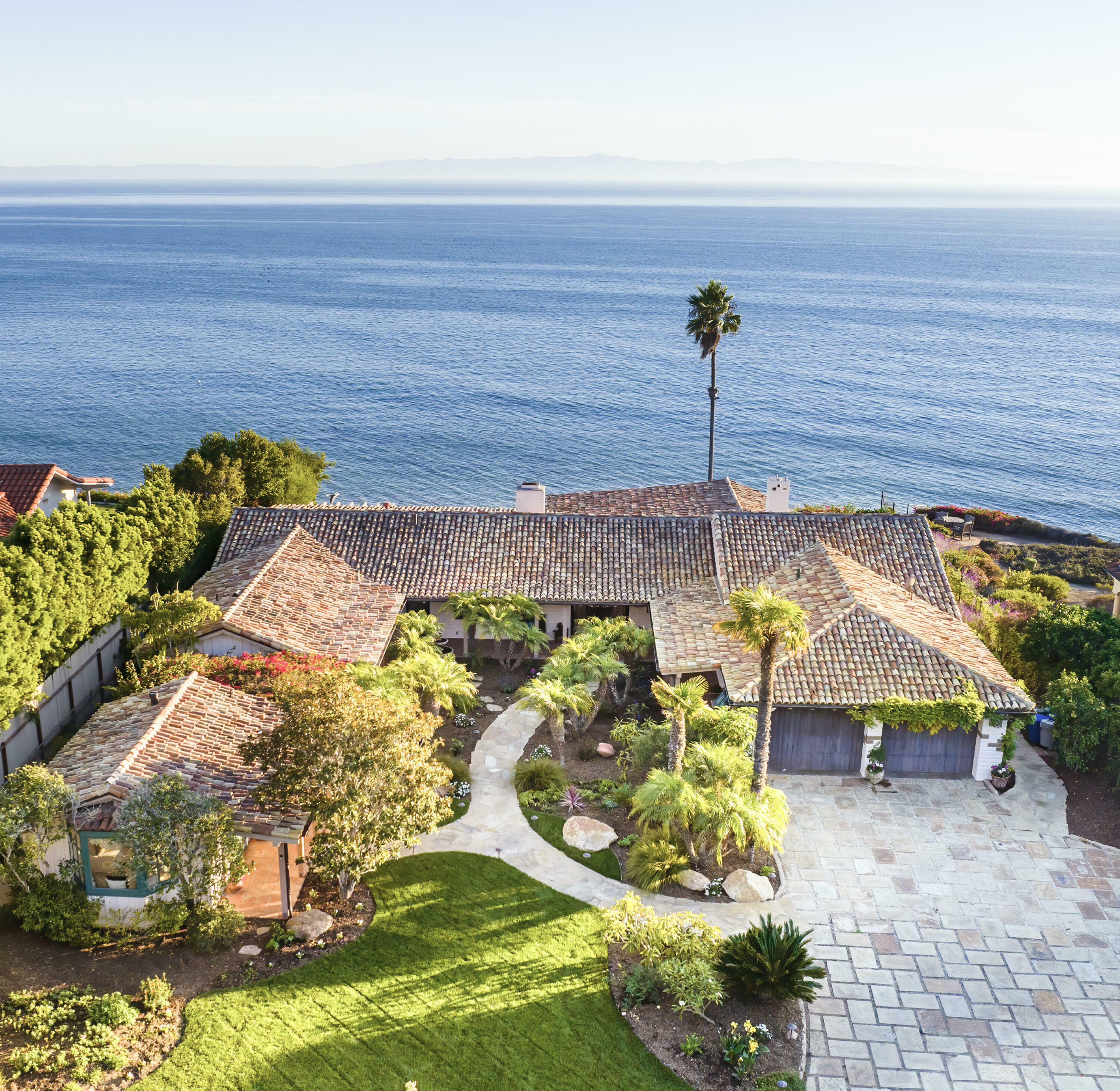 3139 Cliff Drive  Santa Barbara CA 93109 photo