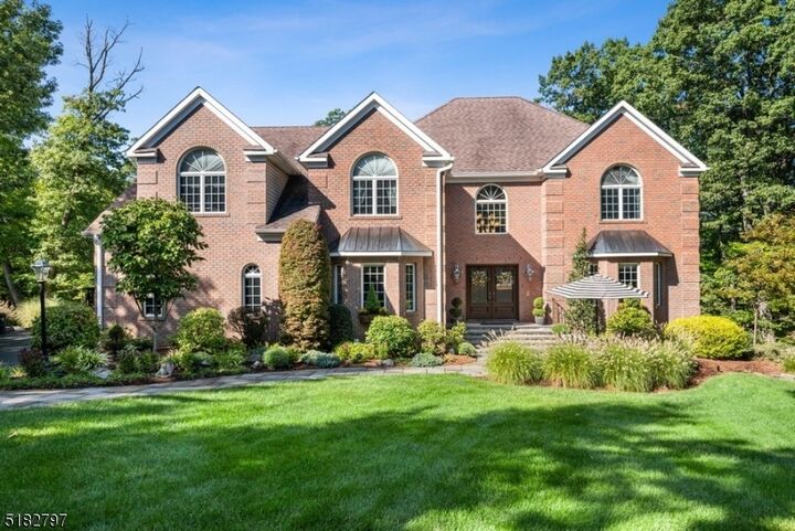 158 Washington Dr  Watchung Boro NJ 07069 photo