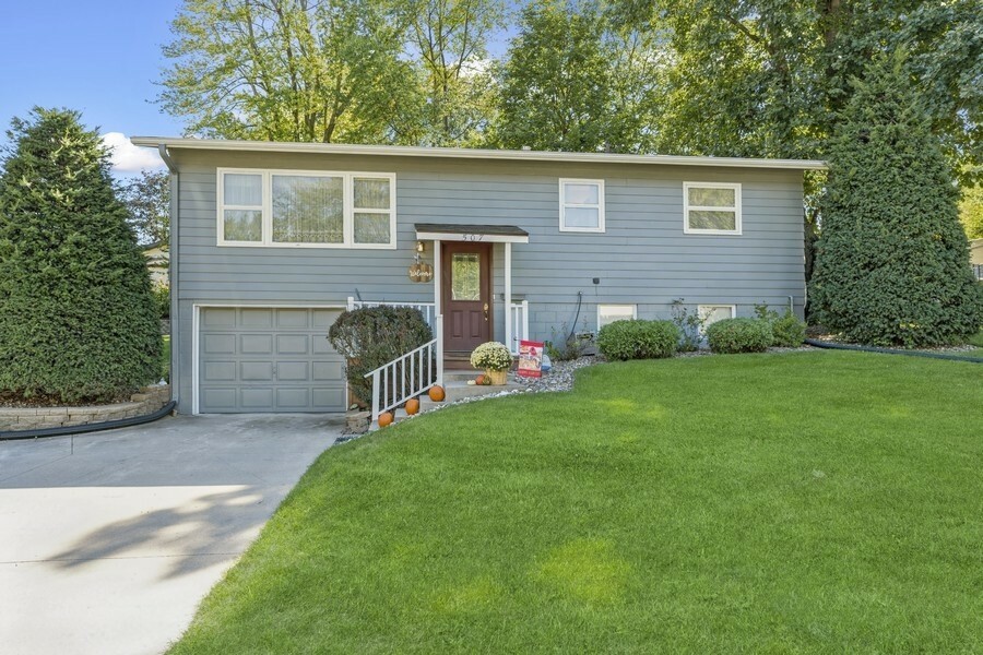 Property Photo:  507 Spruce Drive  IA 50219 