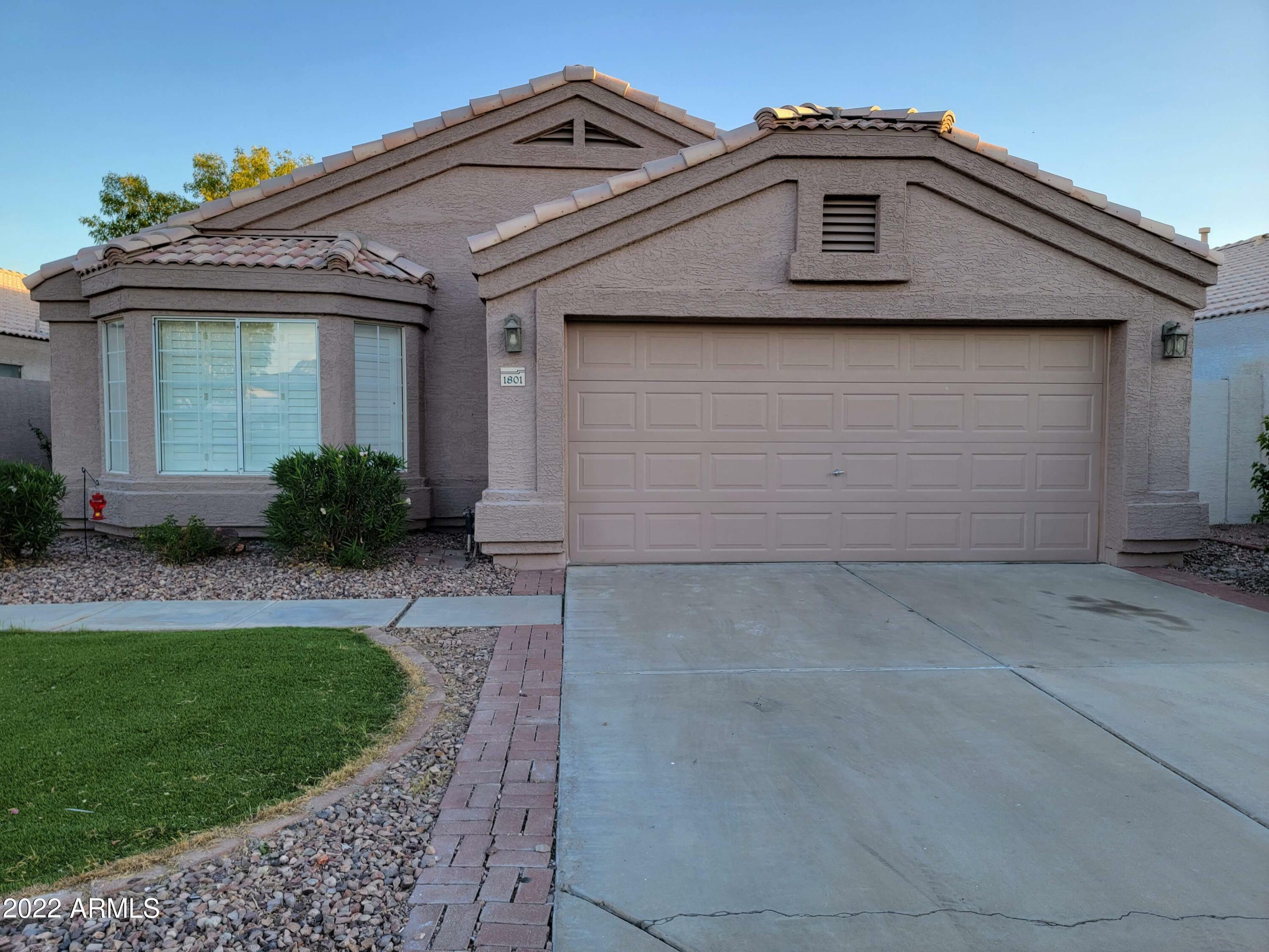 Property Photo: 1801 E Buffalo Street AZ 85225
