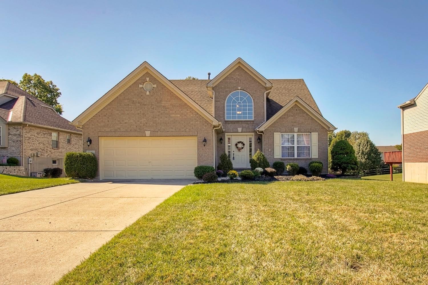 Property Photo: 3227 Dalmellington Ct OH 45251