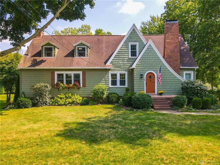 195 Riverside Drive  Troy OH 45373 photo