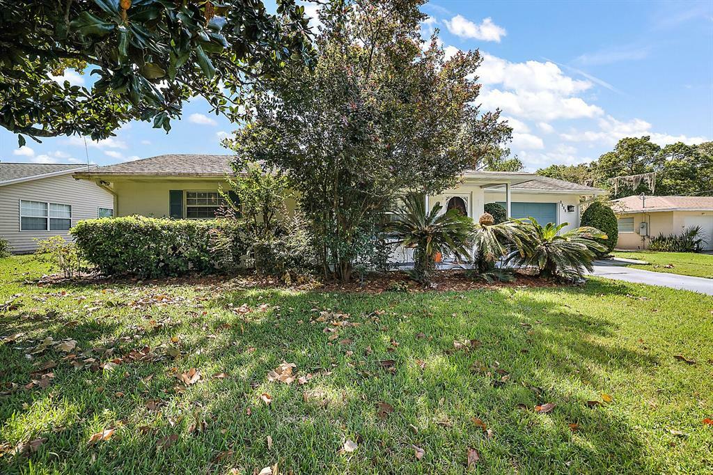 Property Photo:  4012 Lake Eleanor Drive  FL 32757 