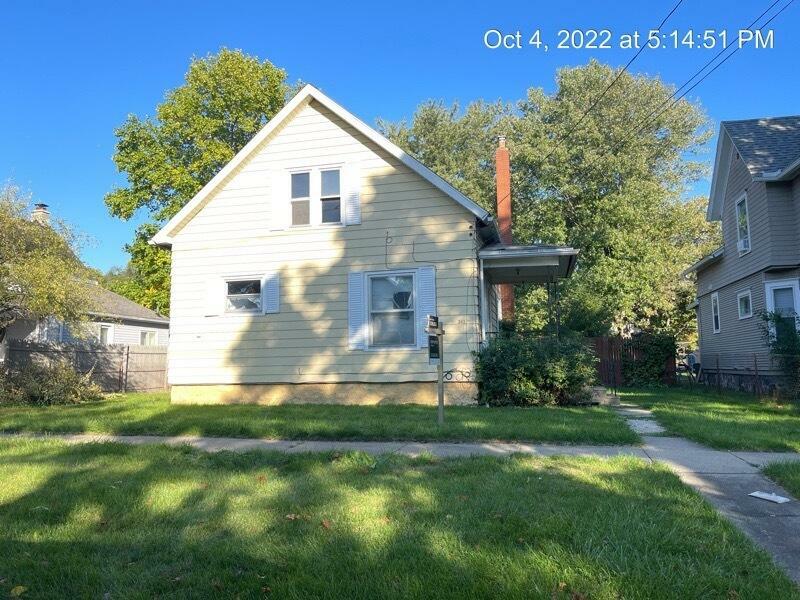 Property Photo:  361 Carr Street  MI 49201 