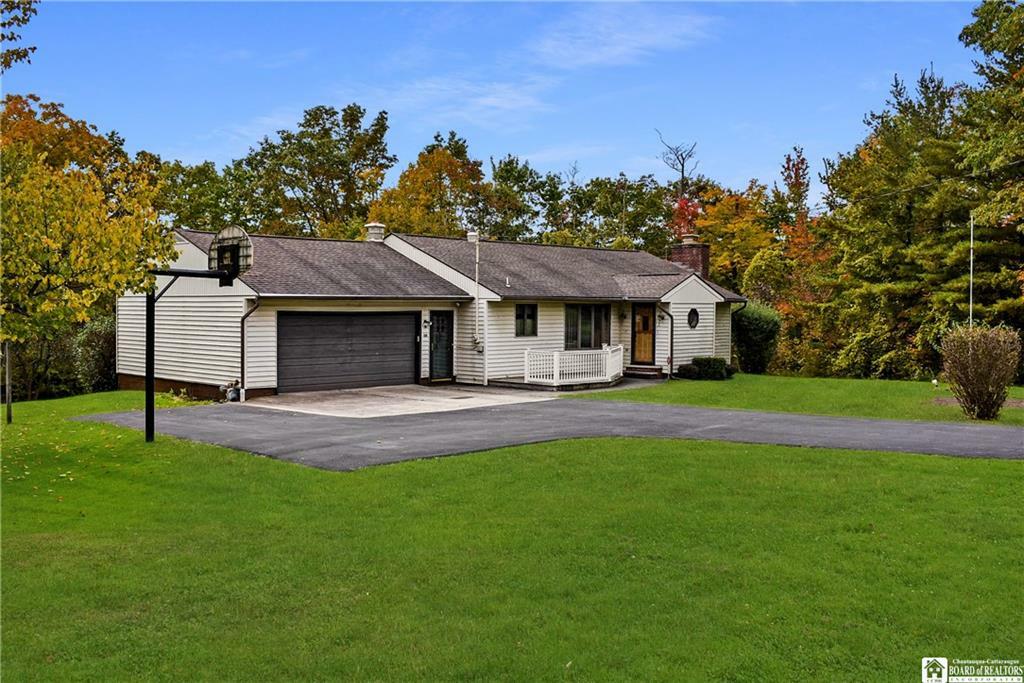 Property Photo:  2613 Palm Road Road  NY 14701 