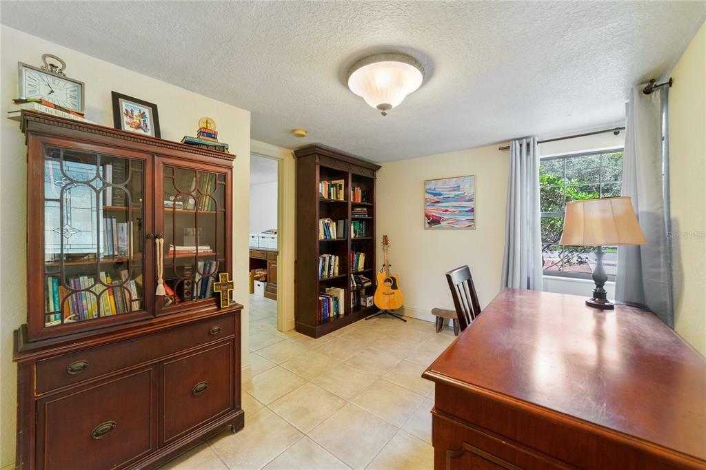 Property Photo:  2522 Votaw Road  FL 32703 