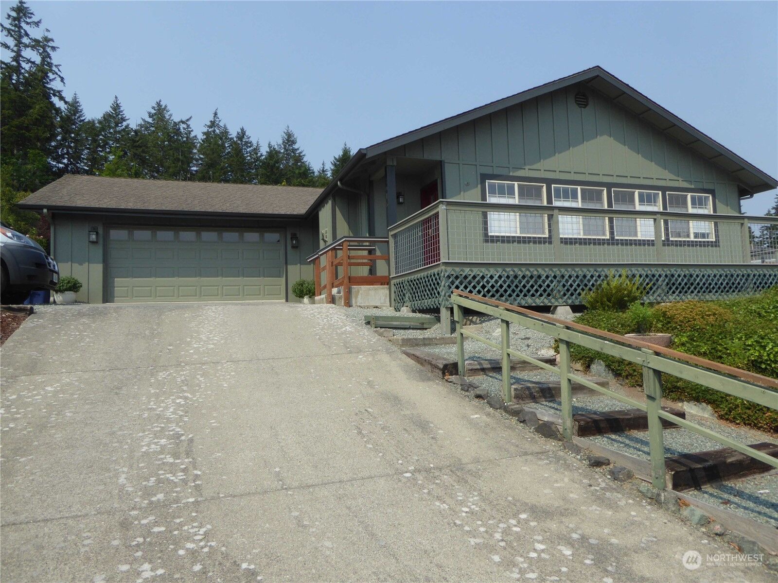 Property Photo: 2016 C Avenue WA 98221