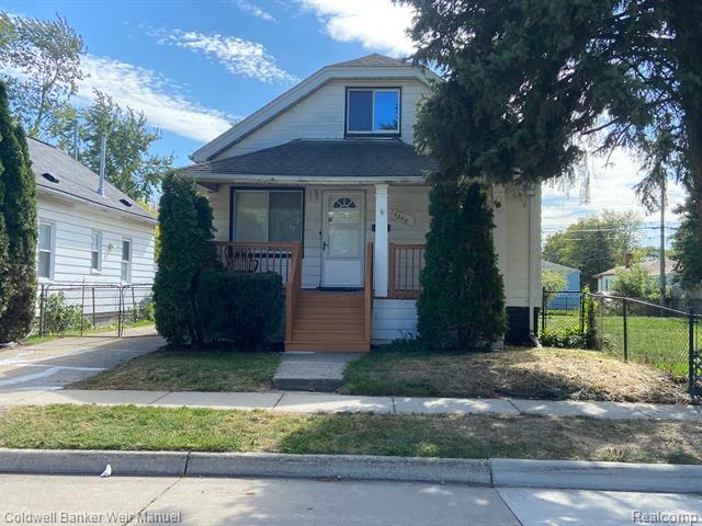 Property Photo: 14040 Marshall Avenue MI 48089