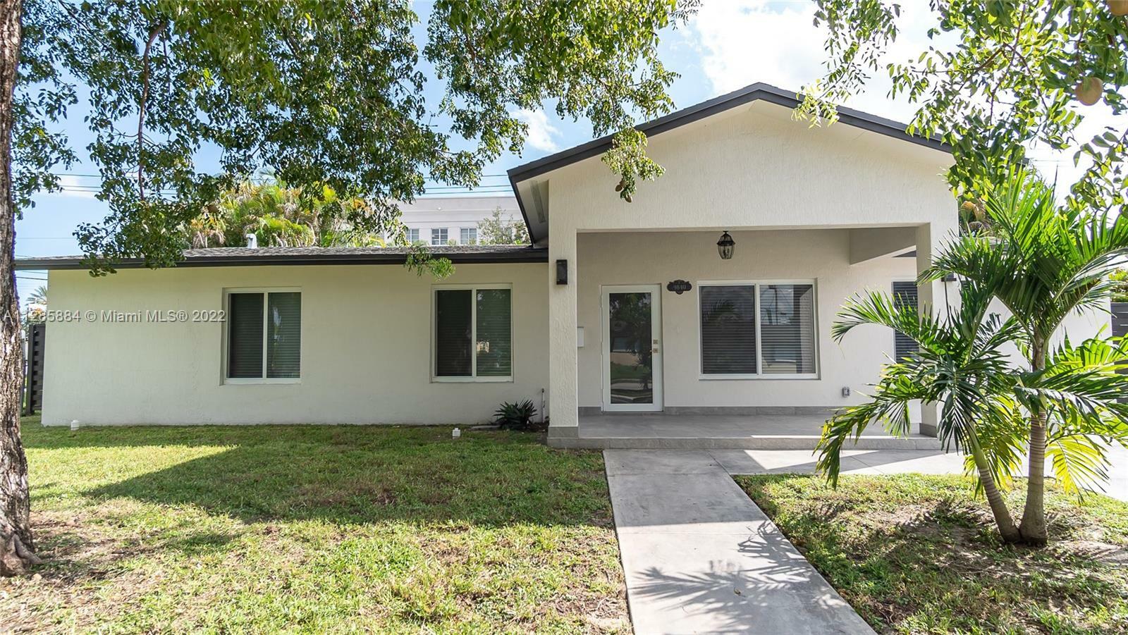 Property Photo:  9840 SW 87th St  FL 33173 