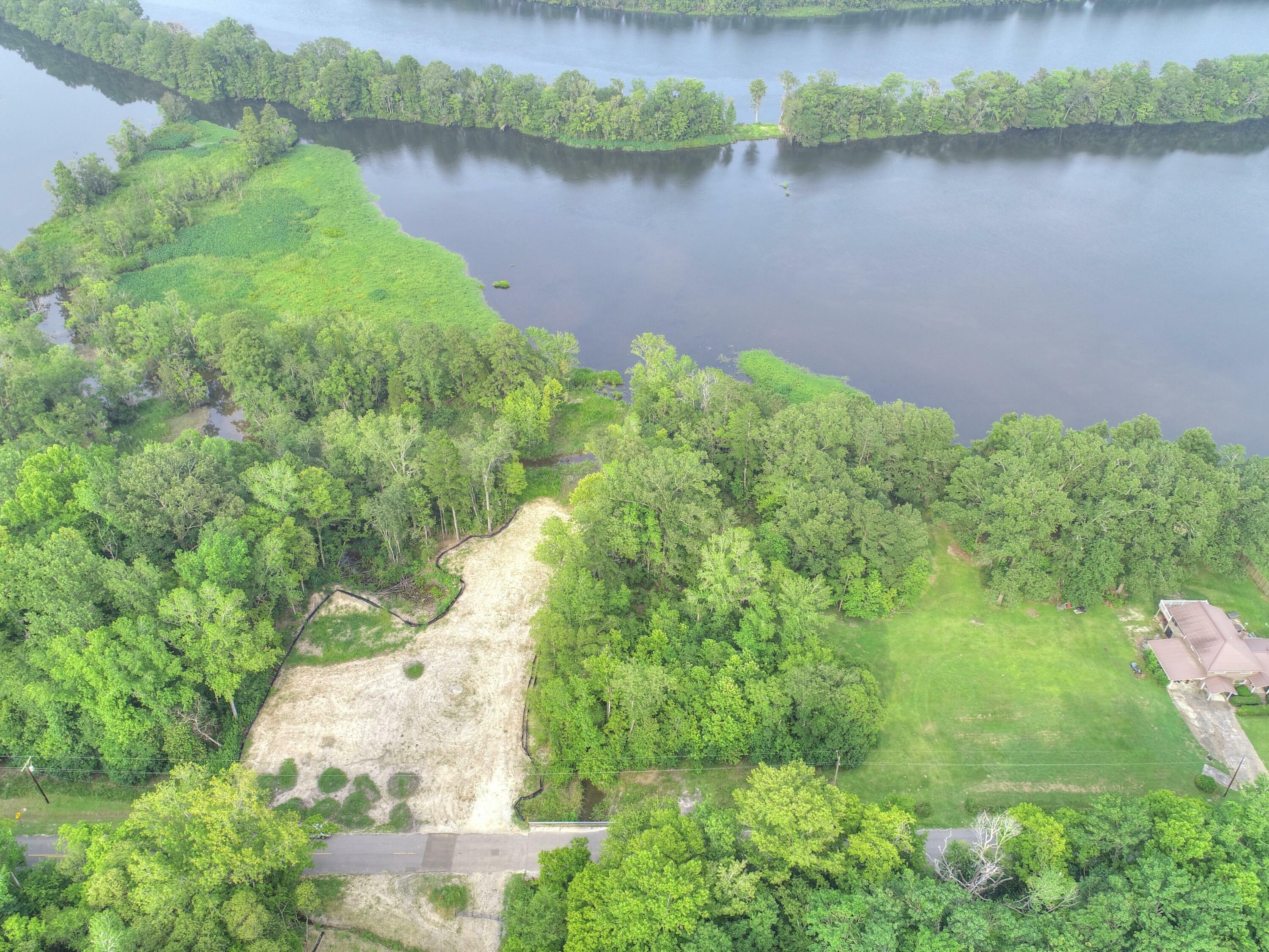 Property Photo: 1012 McCrae Drive SC 29461