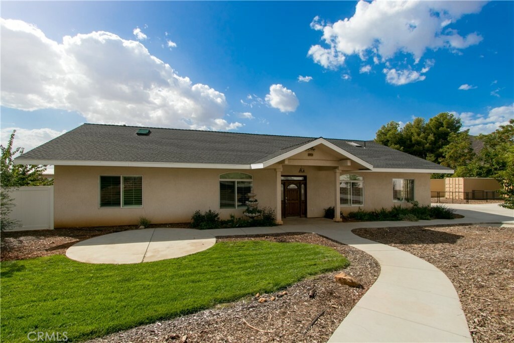 Property Photo:  9459 Lakeview Court  CA 92223 