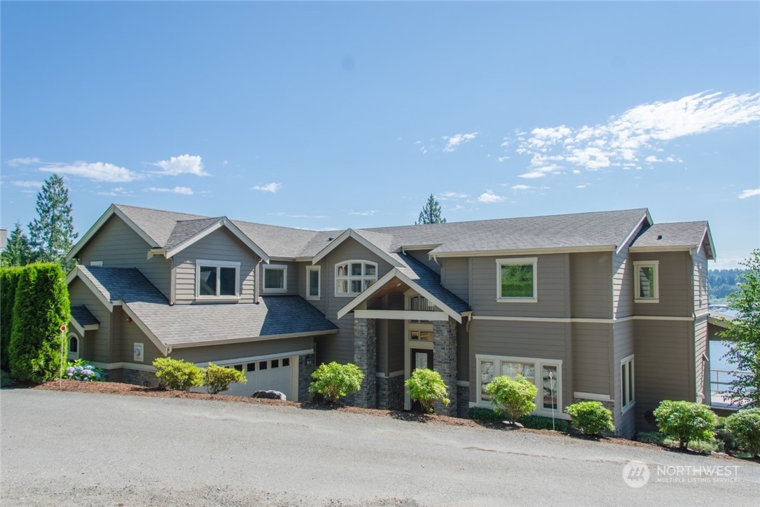 9976 SE 38th Street  Mercer Island WA 98040 photo