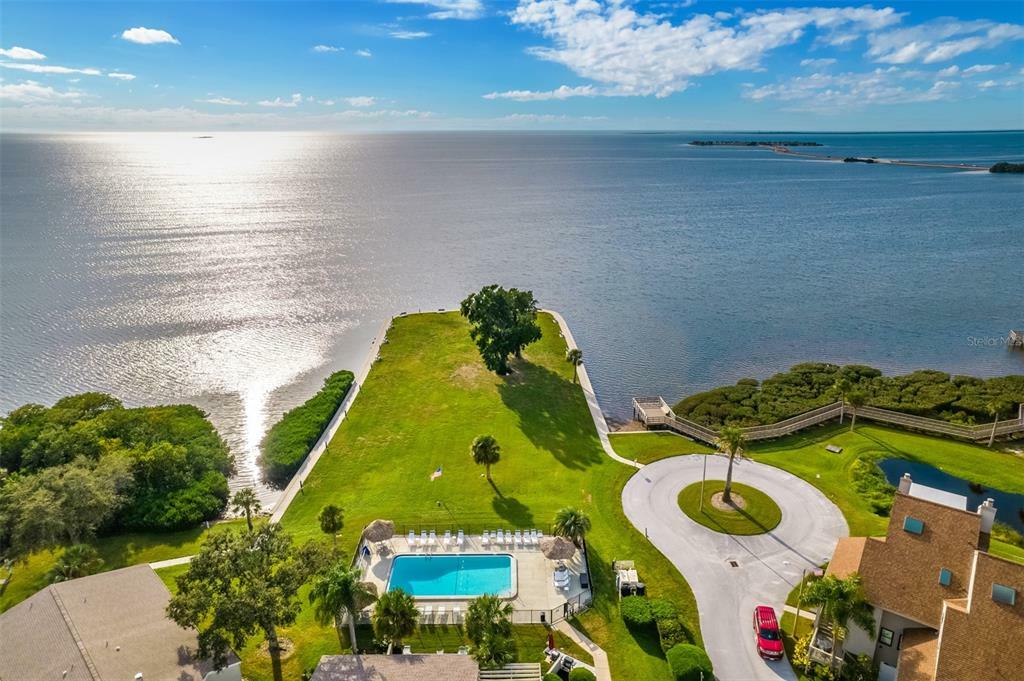 Property Photo:  24 Windrush Bay Drive  FL 34689 