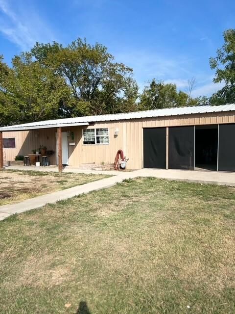 Property Photo: 151 7th Street TX 75432