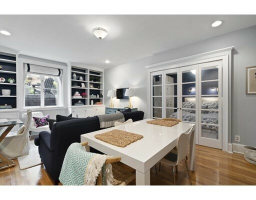 Property Photo:  127 Beacon Street 1  MA 02116 