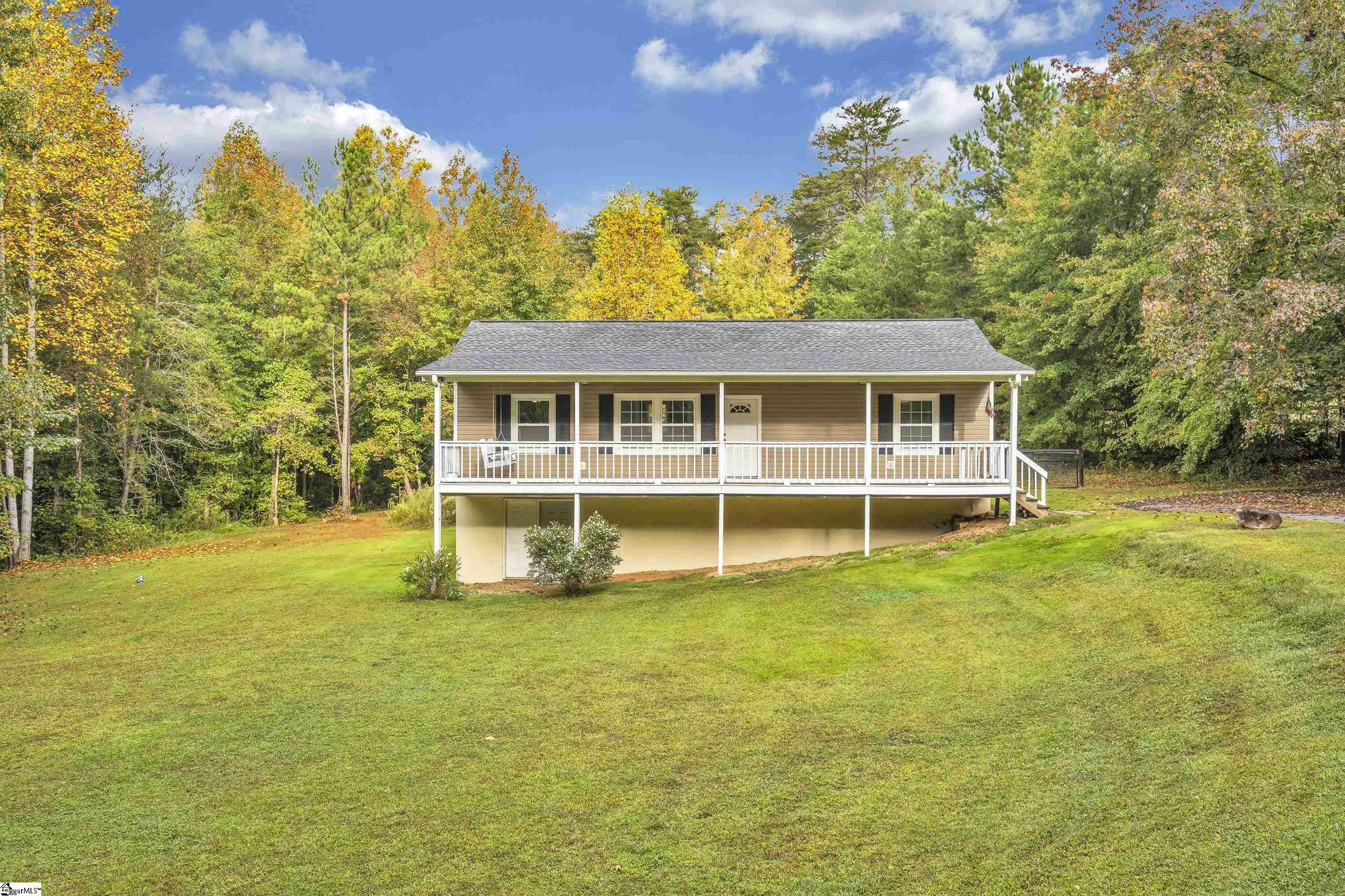 Property Photo:  1095 E Prince Road  SC 29356 