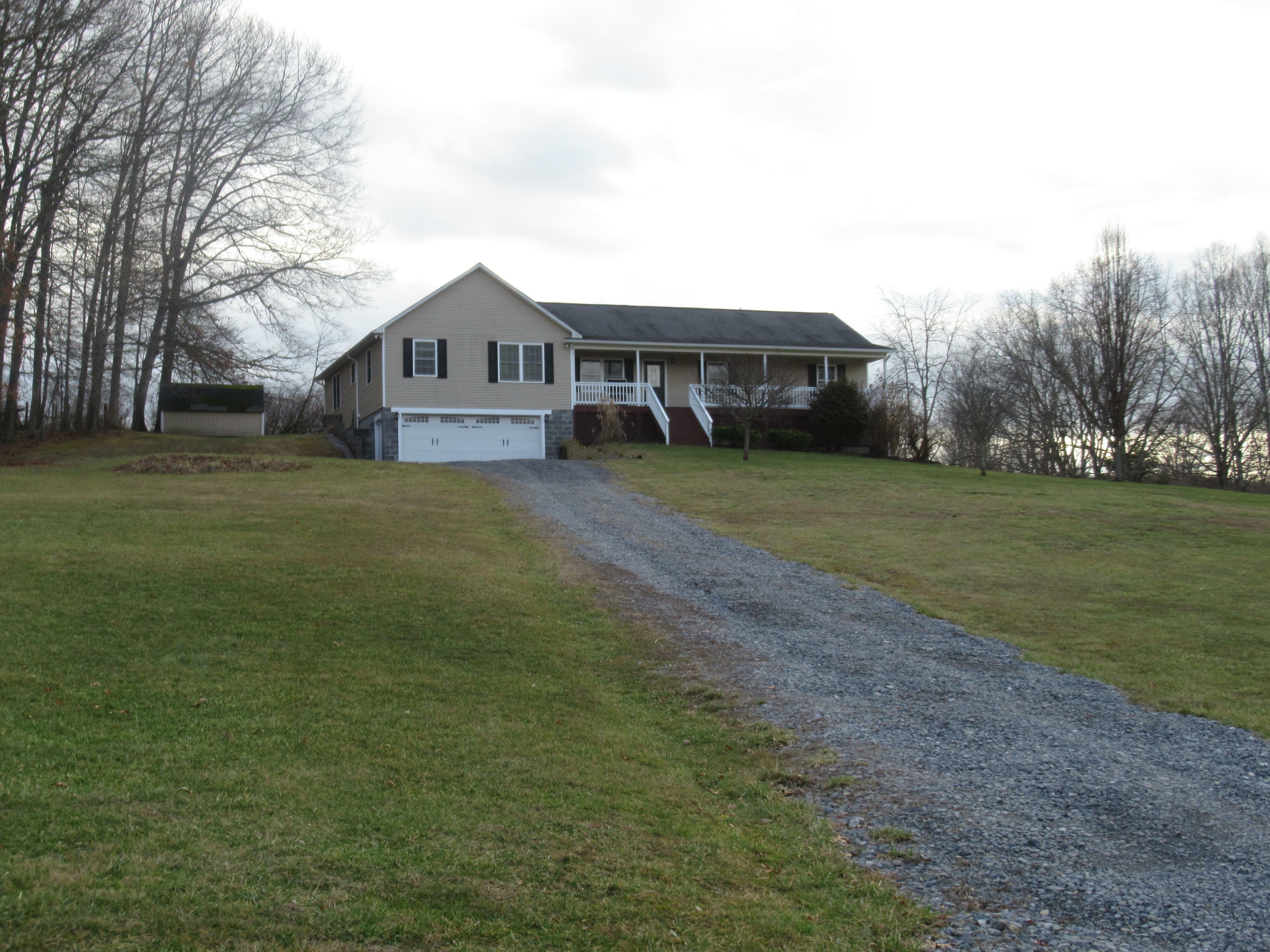 Property Photo: 261 Saddlebrook Subdivision Rd WV 24901