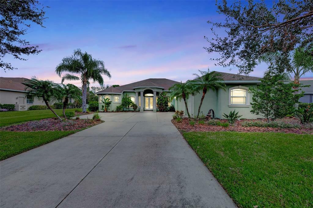 Property Photo:  15812 29th Street E  FL 34219 