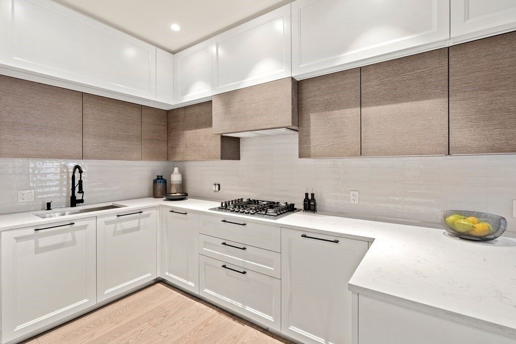 Property Photo: 69 Walnut 15 MA 02445