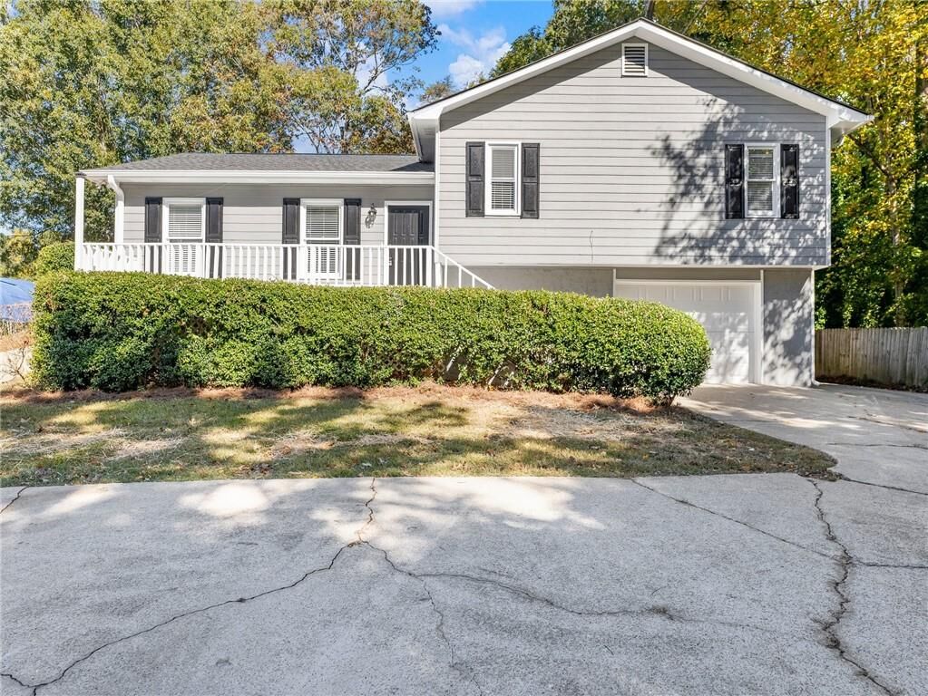Property Photo:  1210 Baywood Drive  GA 30504 
