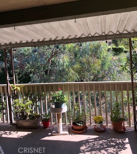 Property Photo: 254 Sequoia Court 33 CA 91360