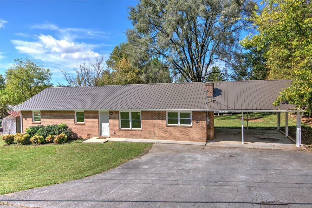 Property Photo:  1510 Old State Rte 34  TN 37690 