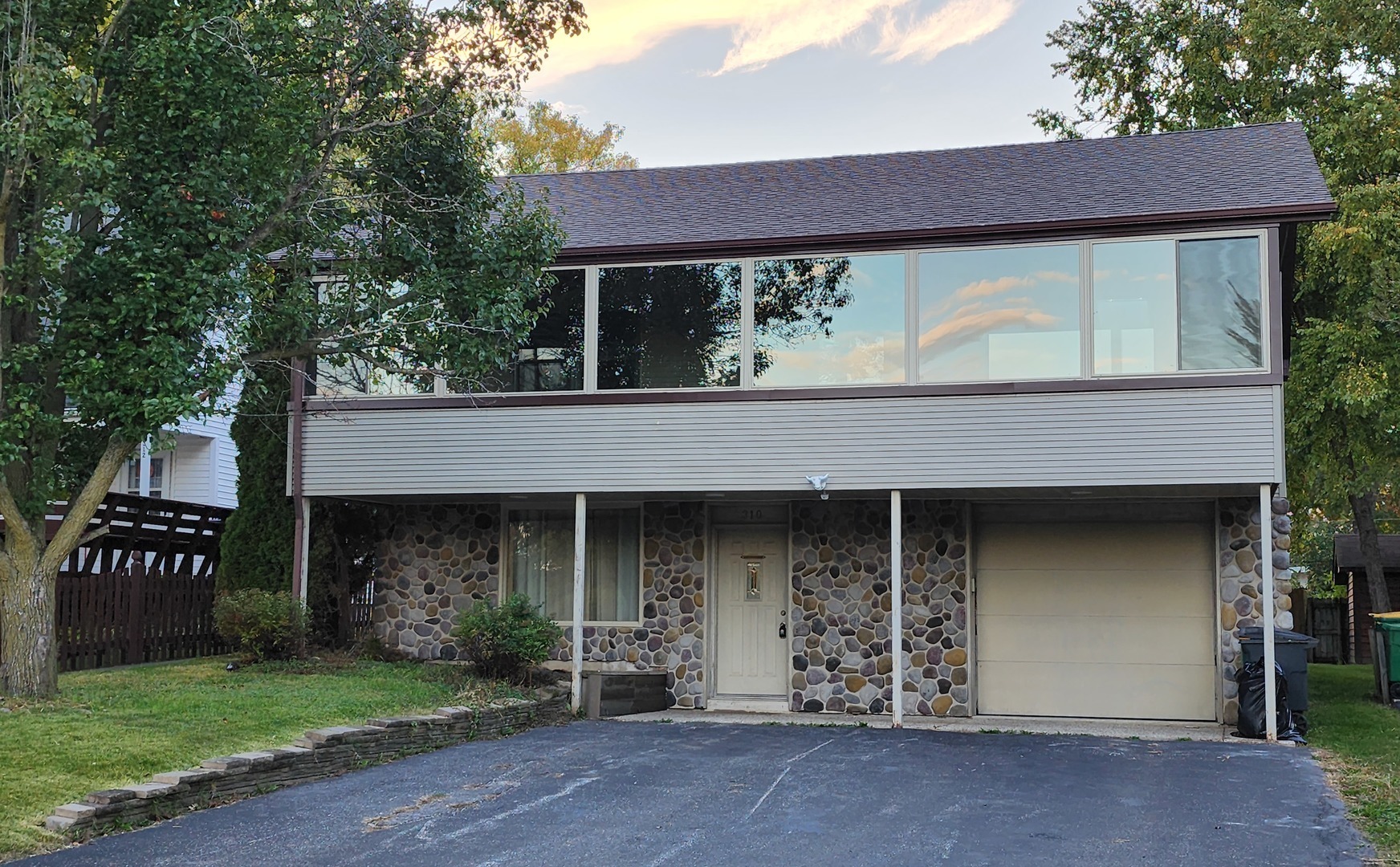 Property Photo: 310 Mastodon Drive IL 60041