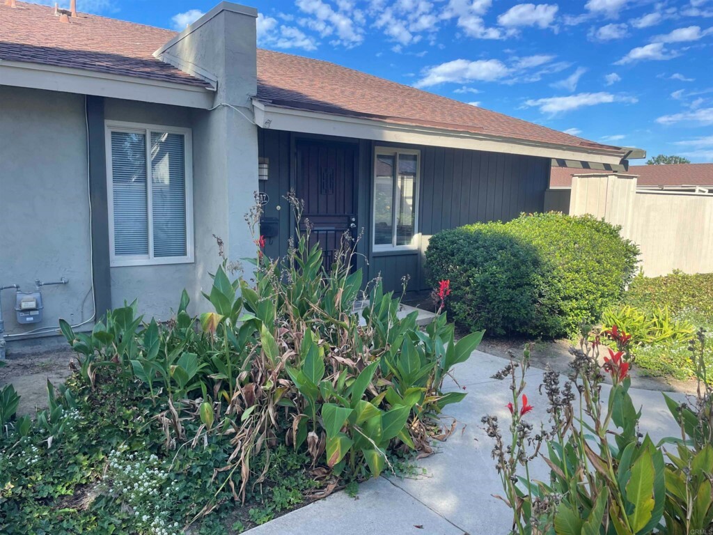 417 Los Arbolitos Blvd.  Oceanside CA 92058 photo