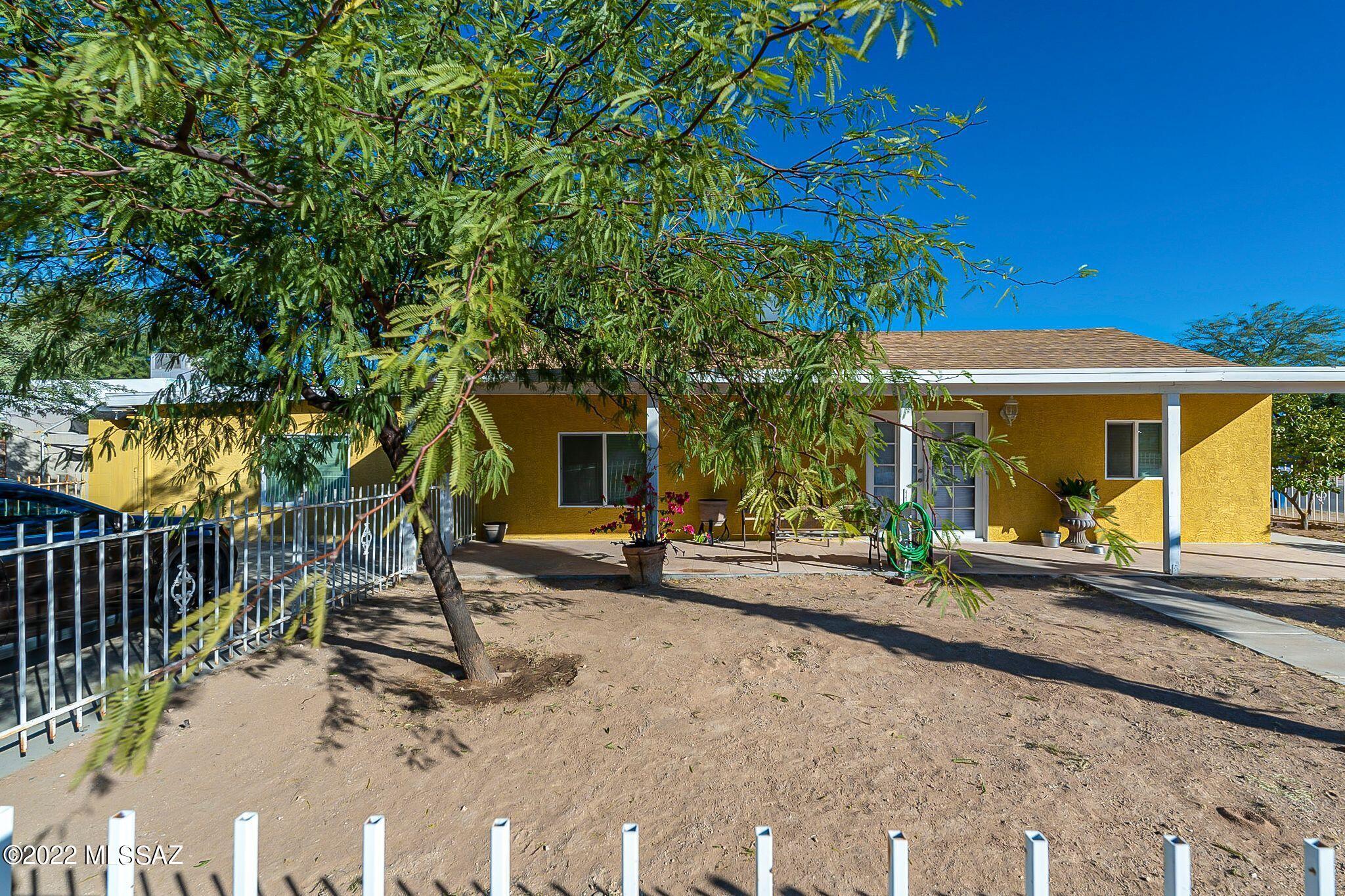 Property Photo: 300 W Pennsylvania Drive AZ 85714