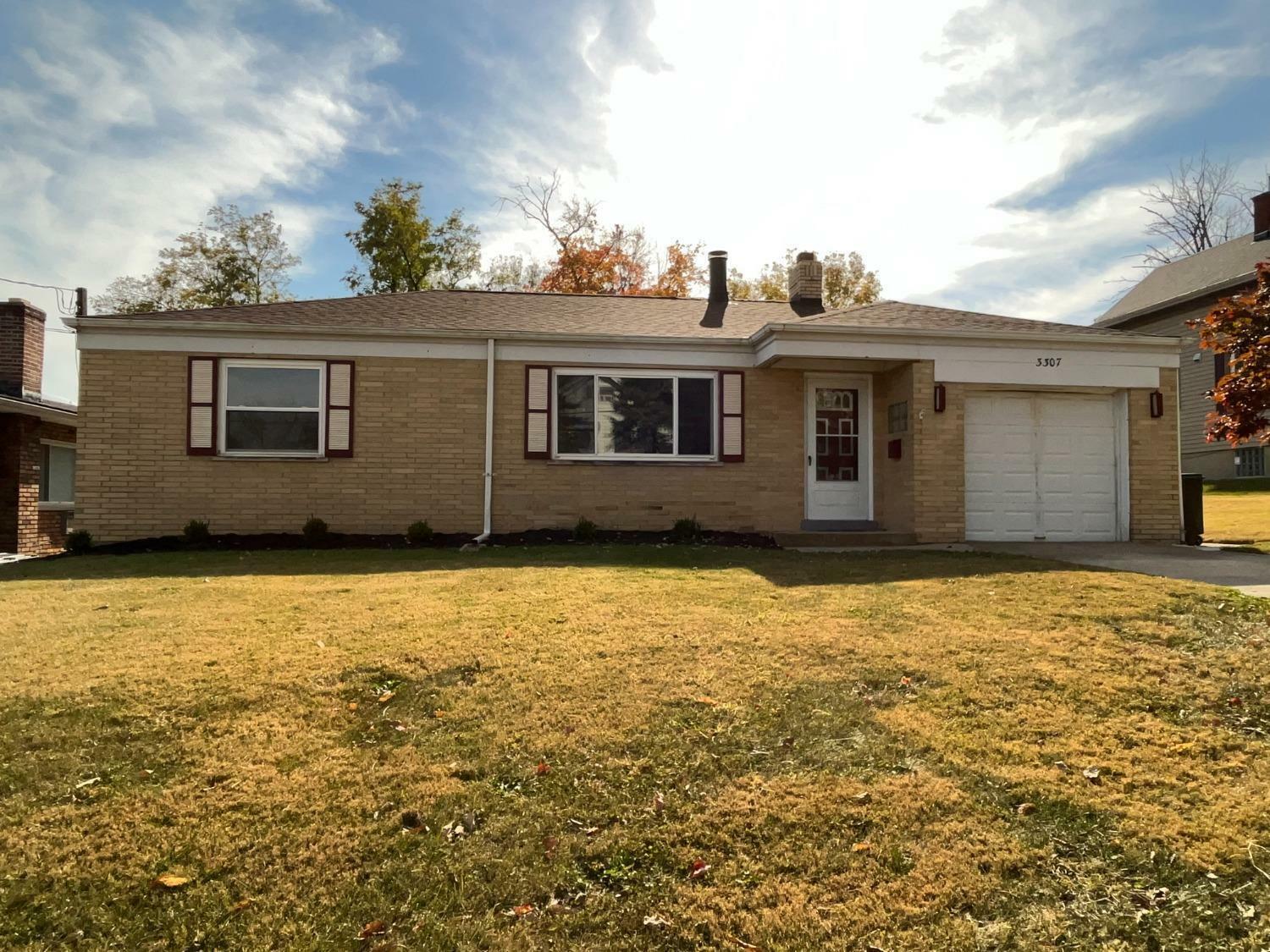 Property Photo:  3307 Augusta Ave  OH 45211 
