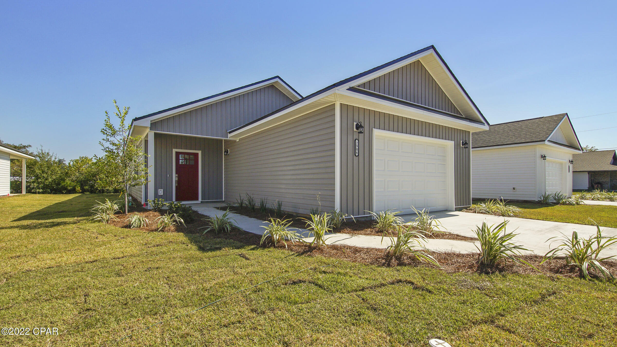 Property Photo: 2906 Clearview Avenue FL 32405