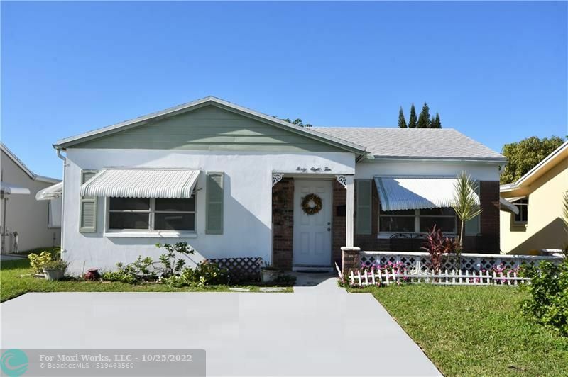 Property Photo:  4810 NW 49th Dr  FL 33319 