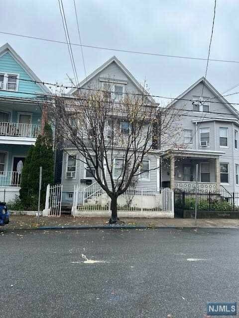 Property Photo:  860 East 23rd Street  NJ 07513 