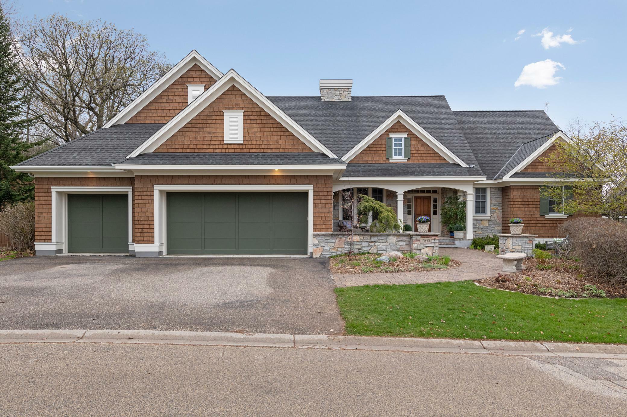 Property Photo: 1405 Bridgewater Road MN 55422