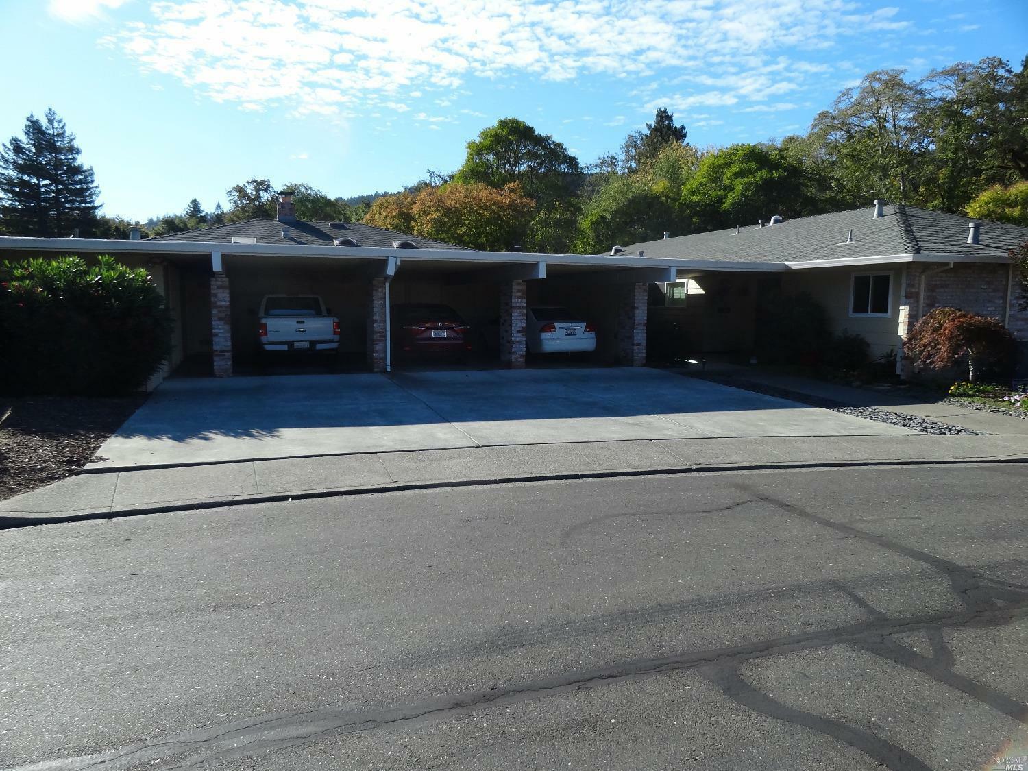 Property Photo: 6528 Meadowgreen Place CA 95409