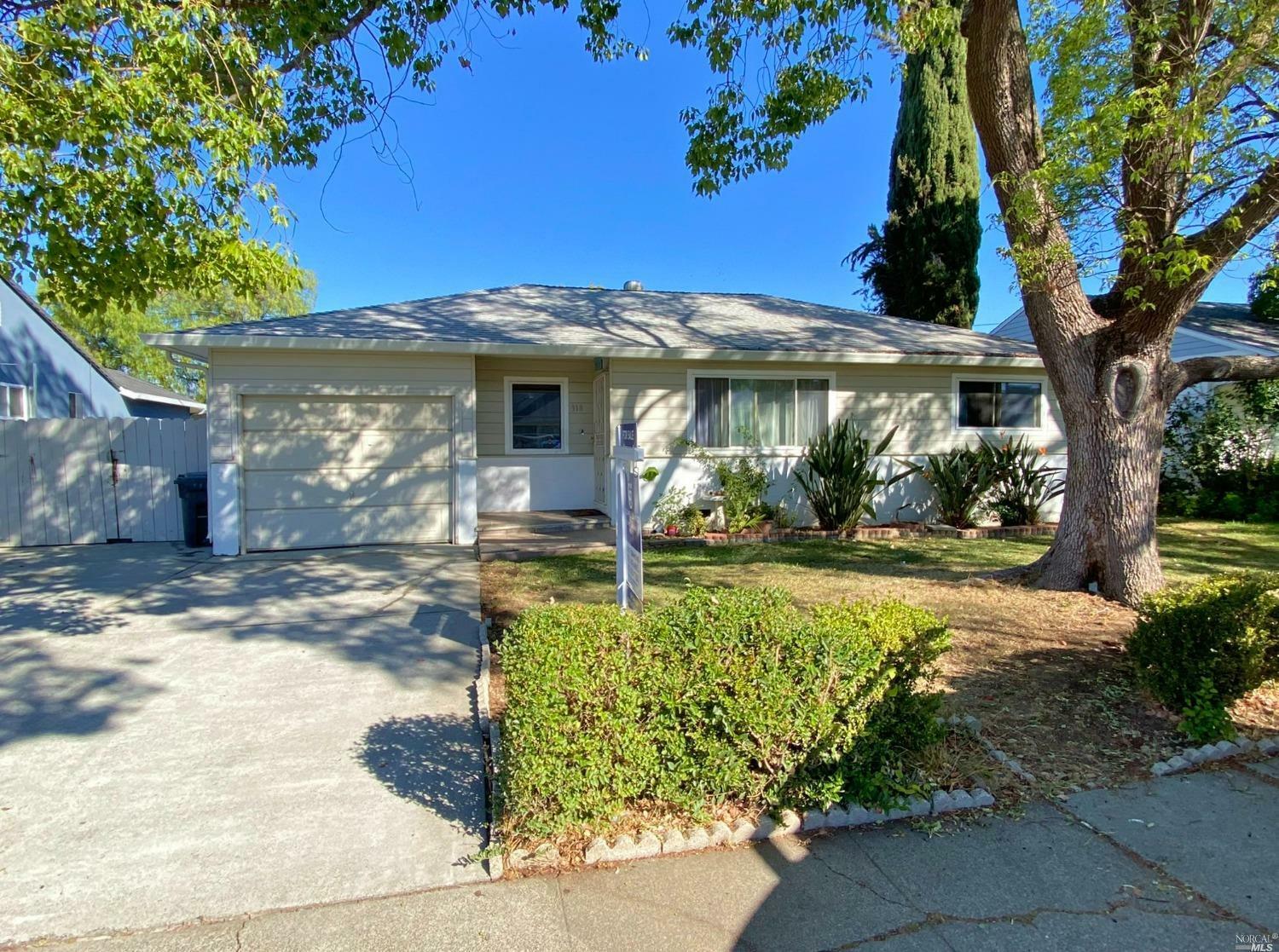 Property Photo:  318 E Utah Street  CA 94533 