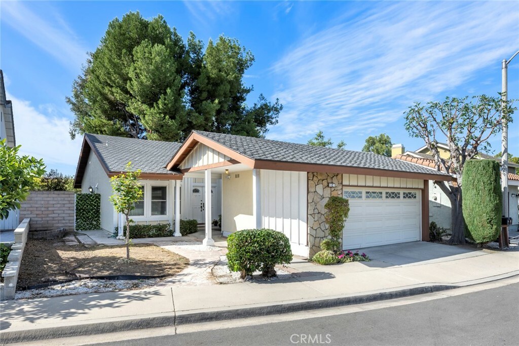 Property Photo:  12 Whitney  CA 92620 