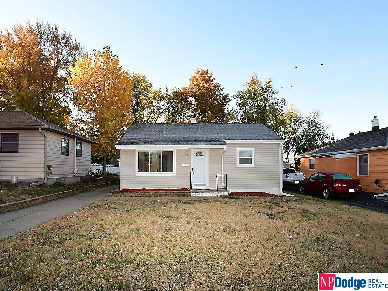 Property Photo:  5827 Frederick  NE 68106 