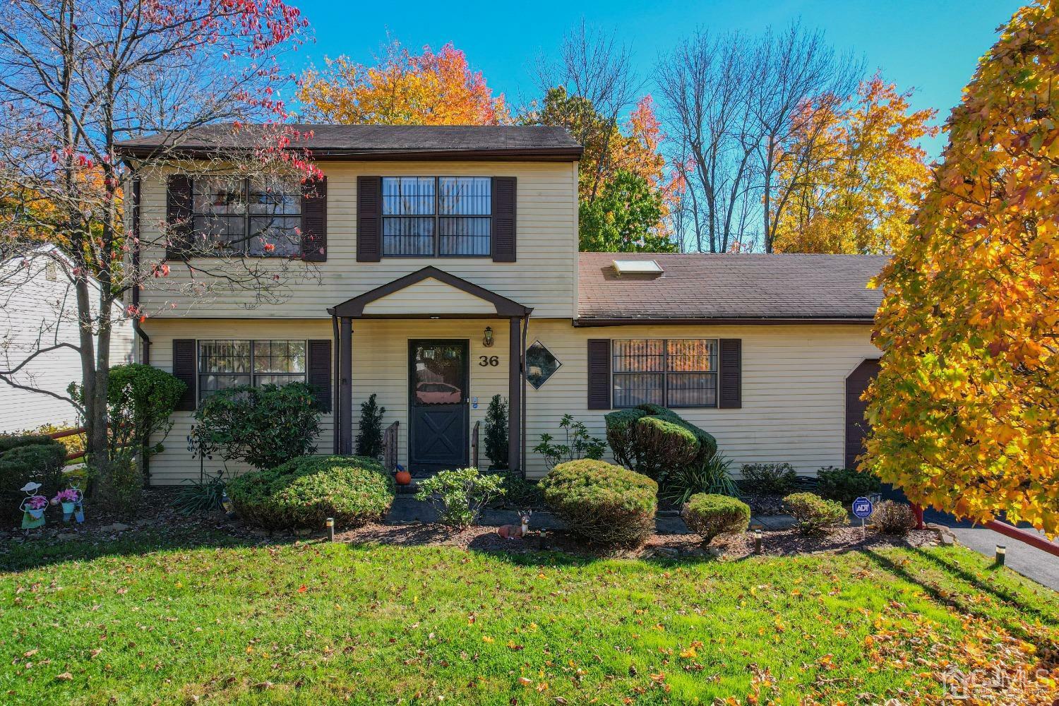 Property Photo:  36 Westwood Circle  NJ 08820 