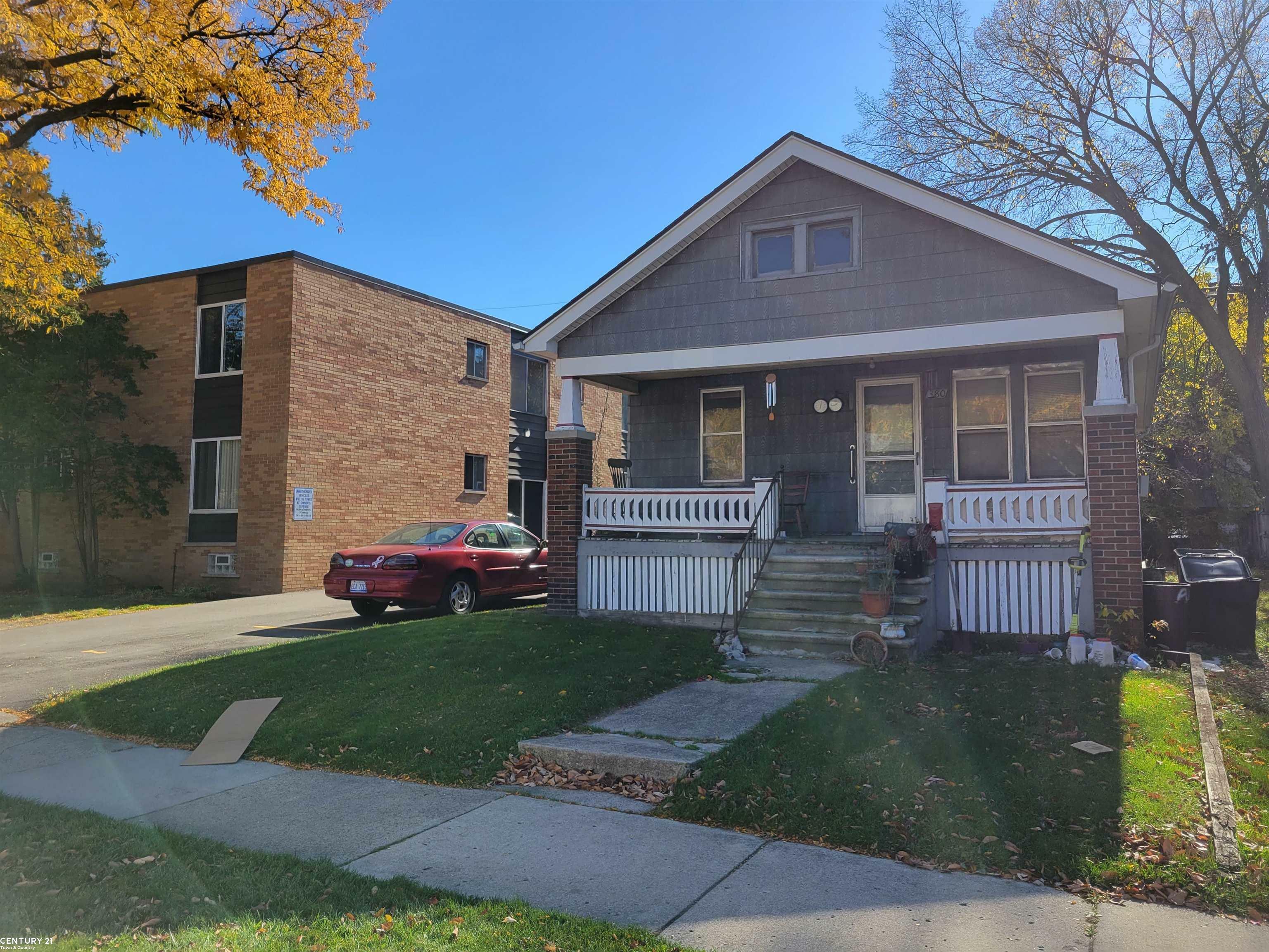 Property Photo:  380 Vester St  MI 48220 