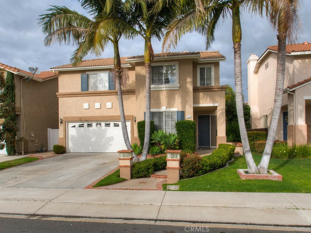 Property Photo: 7 Bowie Place CA 92602