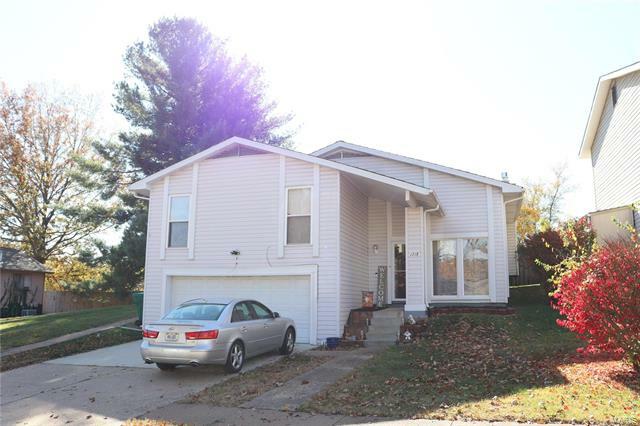 Property Photo:  1718 Shadwell Drive  MO 63012 