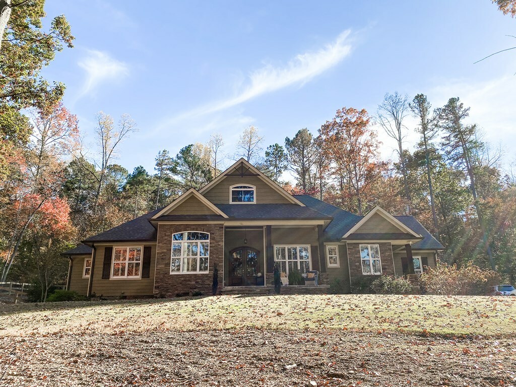 Property Photo:  3110 Hidden Lake  GA 30721 