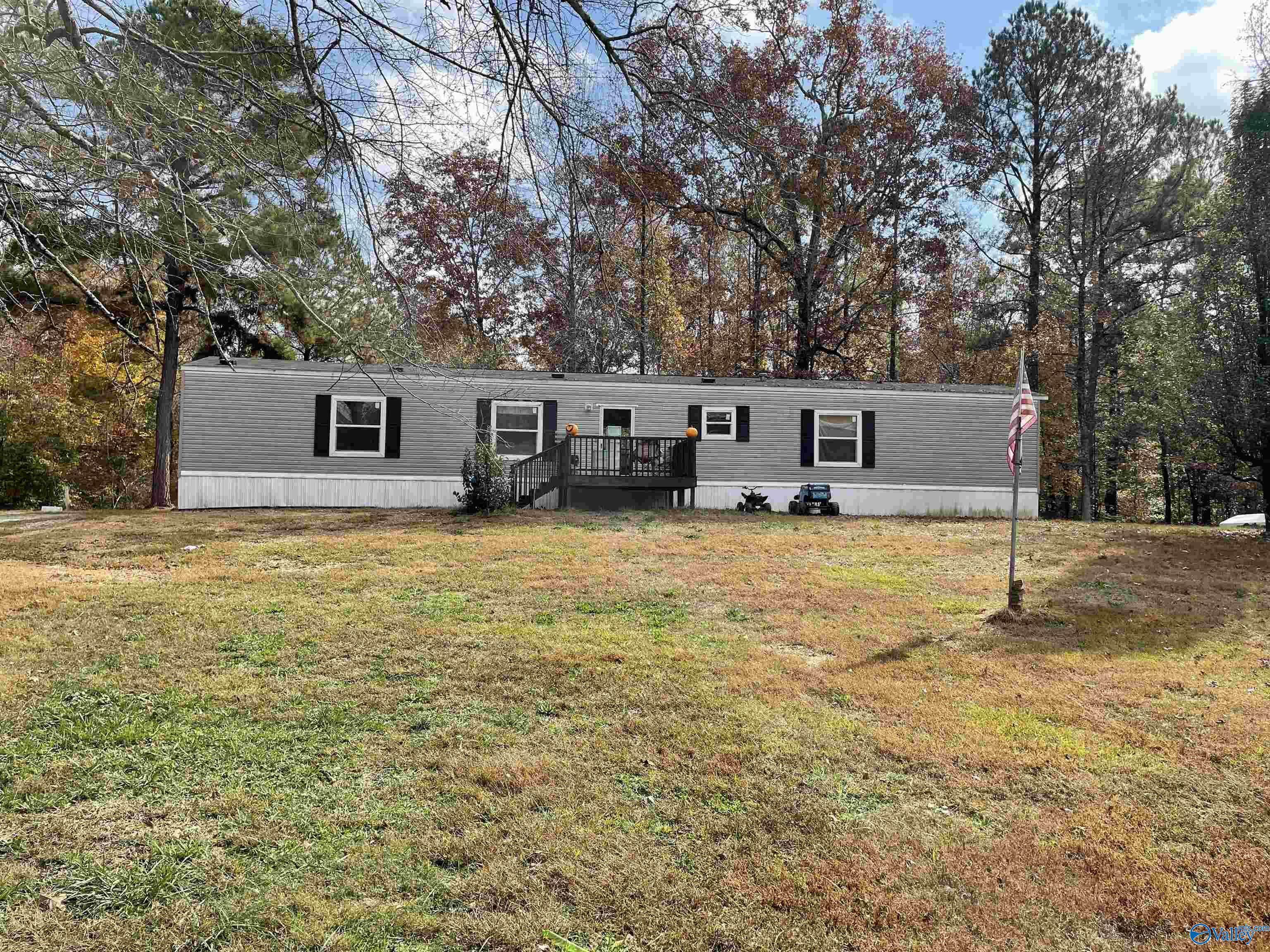 Property Photo:  1670 Old Anniston Gadsden Hwy  AL 35905 