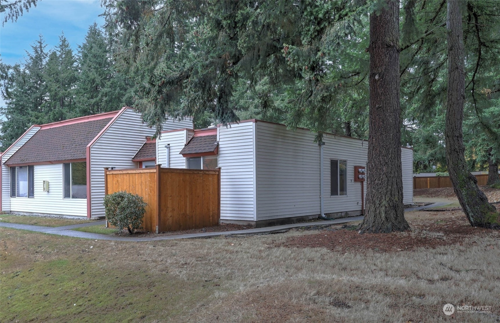 Property Photo:  14600 SE 176th Street T4  WA 98058 