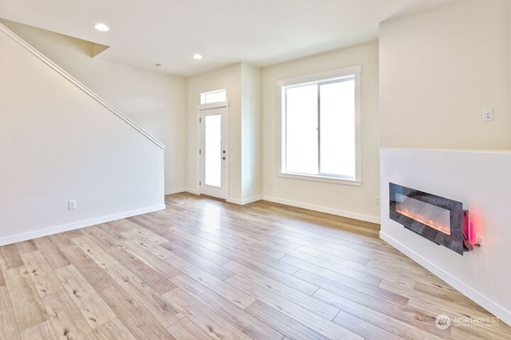 Property Photo:  4234 Braeburn Lane 29  WA 98226 