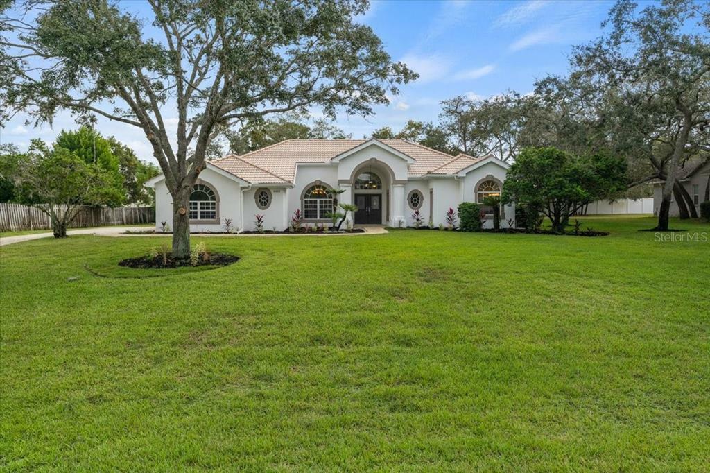 Property Photo:  4458 Dottie Court  FL 34607 