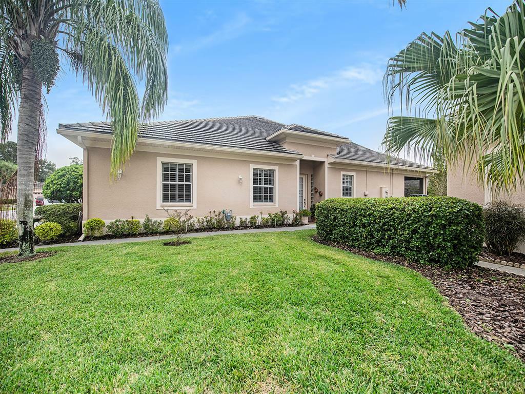 Property Photo:  12706 Burmah Court  FL 33556 