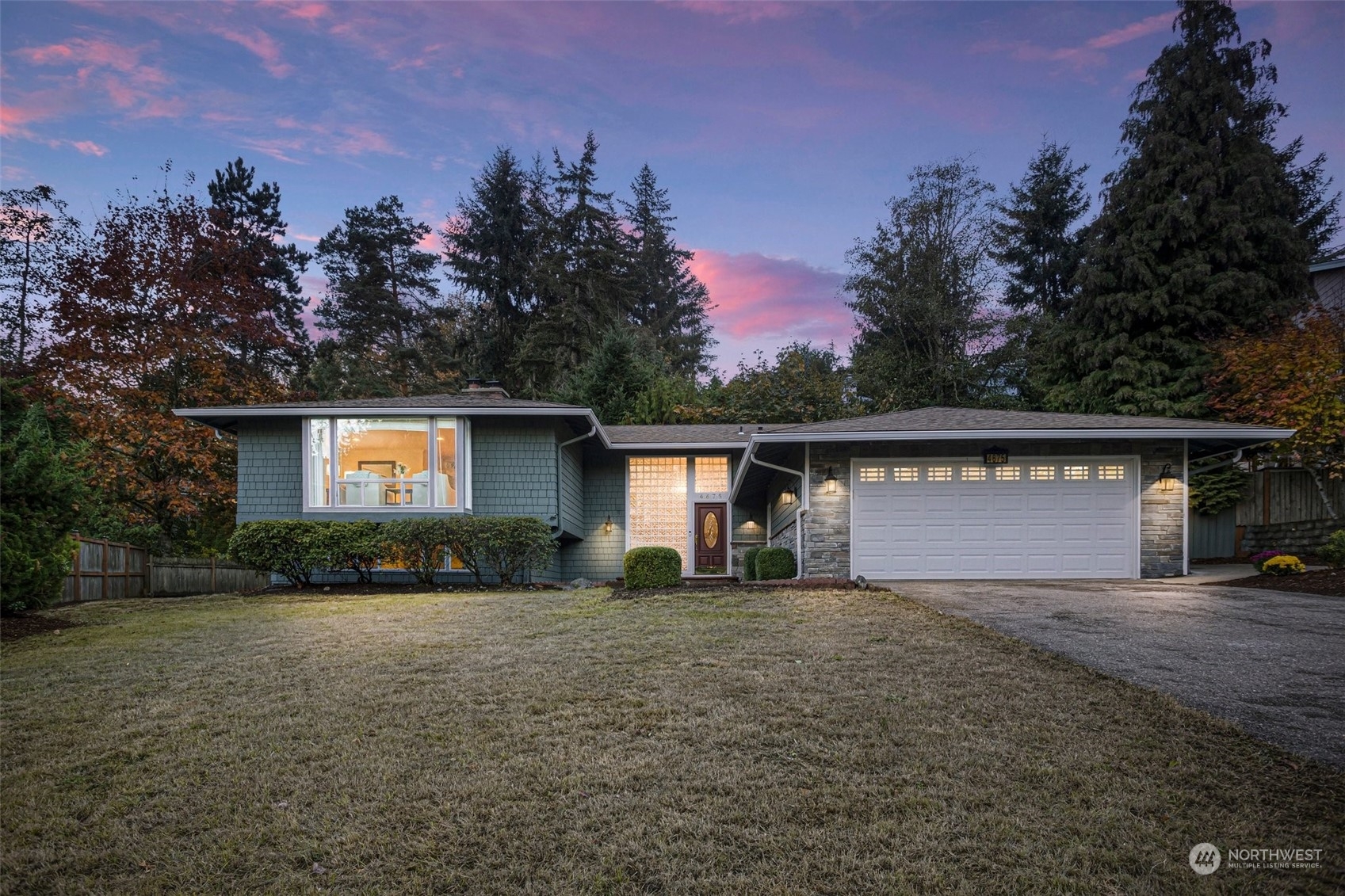 Property Photo:  4675 Highland Drive  WA 98006 