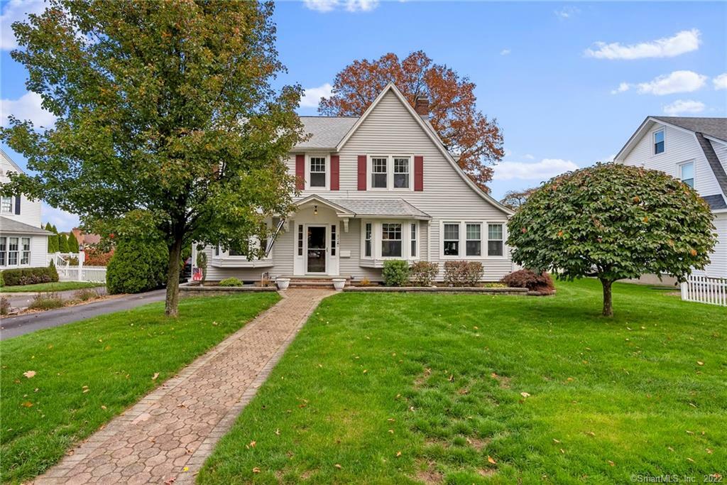 Property Photo: 424 Wolcott Hill Road CT 06109